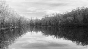 8��С���������ĳ����˼��ڰ���Ӱ��Ʒ